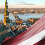 Abrir una empresa en Letonia: tipos de empresas, ventajas, desventajas y fiscalidad